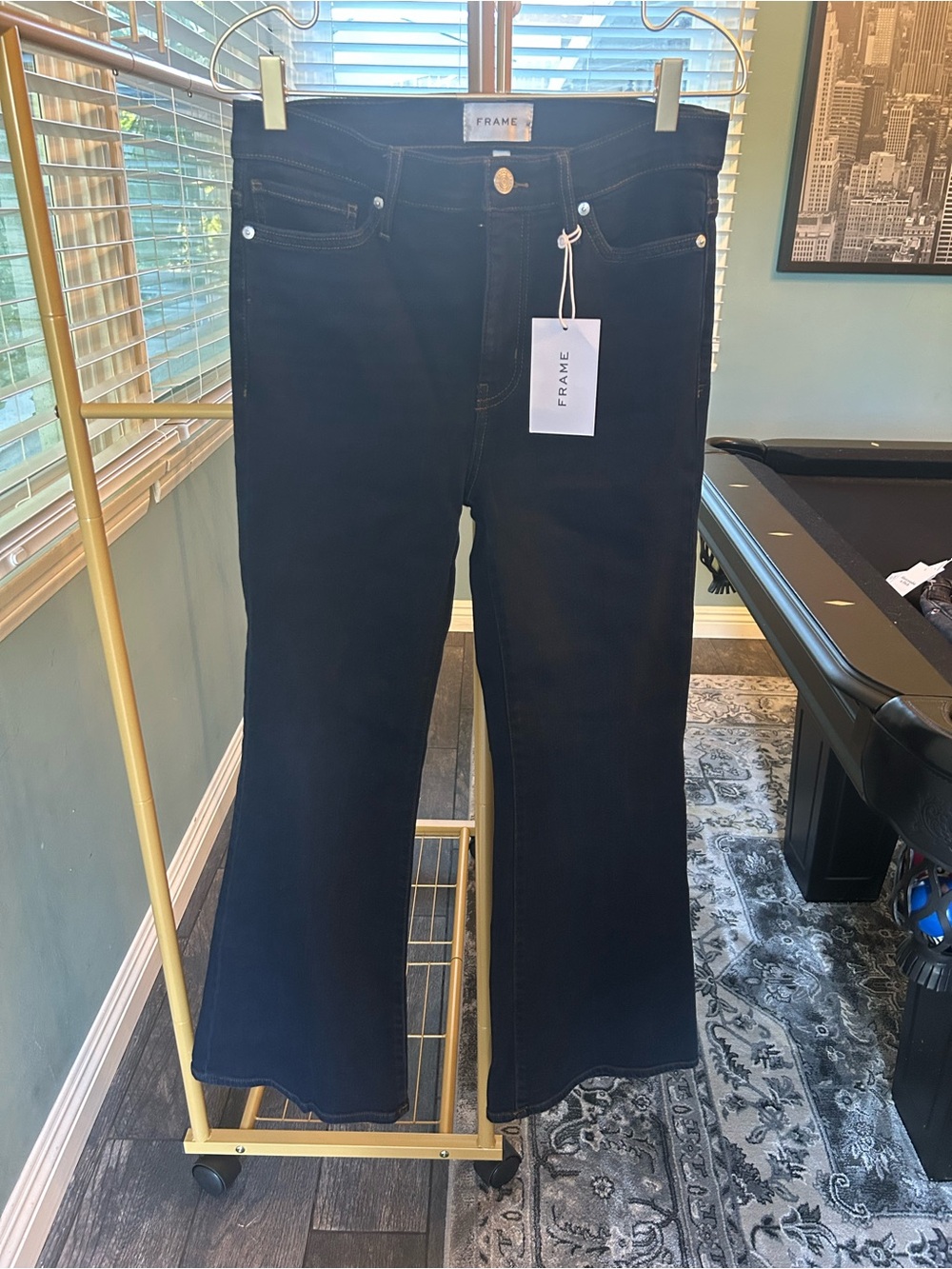 $278 retail Frame Denim High-Rise Easy Flare Jeans - dark wash. NWT size 29
